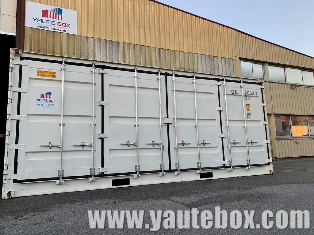 container open side ouvrant sur une face complete avec 4 portes de container blanche