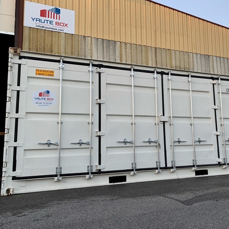 Container 20 Pieds opens side de couleur blanche